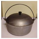 Vintage Club Aluminum Handled Stock Pot