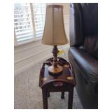 Small Side Table w Decorative Lamp 18x14x10