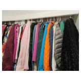 Ladies Clothing Closet Contents Size L