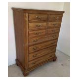 Thomasville Chest of Drawers 19x40x52 inches tall