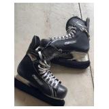 Size 12R Mens Hockey Skates