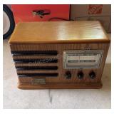 Retro Crosley Radio