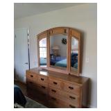 Stanley Furniture 6 Drawer Dresser with Mirror