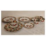 Wood & Sons Woods Ware - Service for 5