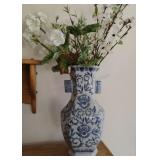 Blue & White Porcelain Vase 14'