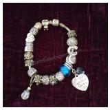 Pandora Bracelet w Charms