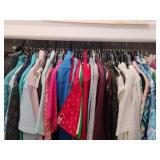 Ladies Clothing Closet Section - Size XL/Assorted