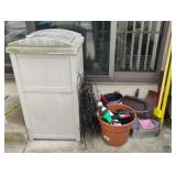 Outdoor Corner Area Contents