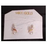 14kt Gold & Pearl Pierced Earrings