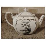 Vintage Sadler England Tea Pot