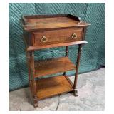 Pennsylvania House Solid Wood Side Table 11x15x22