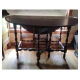Folding Spindle Leg Trestle Table