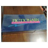 Sealed Pictionary Game