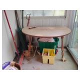 Enclosed Porch Area Contents