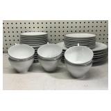 Noritake China dish set for 6