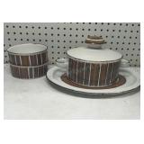 Midwinter Casserole dish & Bowls