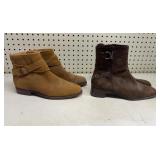 Womenï¿½s Suede Boots size 8