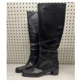 Womenï¿½s Gucci Tall black Boots