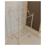Metal Towel Rack 34x19