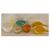Assorted Tupperware *
