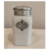 Vintage Flour Range Shaker