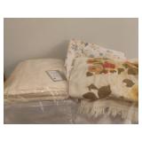 Vintage/Assorted Towels