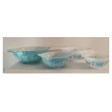 Pyrex Amish Butterprint Nesting Mixing Bowl Set