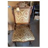 Vintage rolling chair floral pattern cushion