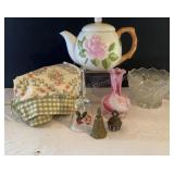 TELEFLORA EMBOSSED ROSE TEAPOT, Pink Bud Vase and
