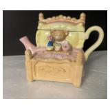 Novelty Tea Pot 8" x 5"