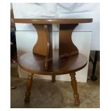Colonial Early American 25" Round Tiered Accent