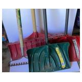Snow Shovels Plastic, Garden Rake Steel, Note