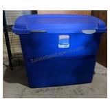 XL 50 Gallon Sterilite Storage 35" x 19" x 26" H