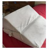 Bed Wedge Pillow