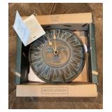 Convex Solstice Sun Clock by Hen-Feathers