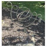 23 inch Metal Garden Sculpture