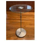 Small Adjustable Umbra Table 20.5-33 inches tall
