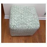 19x19x19 Ottoman Cube