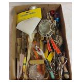 Vintage/Assorted Kitchen Utensils