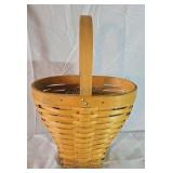 Peterboro flower basket with handle. 15x10x7ï¿½.