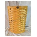 Peterboro hamper/waste basket with plastic can