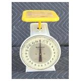 Vintage Hansen utility scale model 2000. In VG