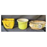 McCoy, Cal. Pottery and Nuova planters.