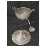 Vintage Wilton Pewter soup Tureen with ladle.