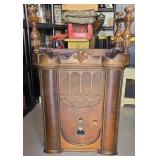 Antique Majestic radio. Missing one knob. Broken