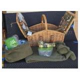 Picnic Time picnic basket complete with blanket,