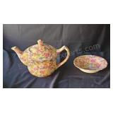 Teapot and berry dish. Made by James Kent