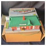 Bachman HO gauge lighted Passenger Station. NIB.