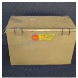 Vintage Carlco Pic-Nik ice chest. 11x17x9.