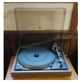 Dual 606 Record Player